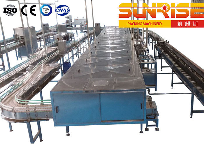 SUS304 roestvrij staal die onophoudelijk Type Steriliserende en koeltunnel bespuiten